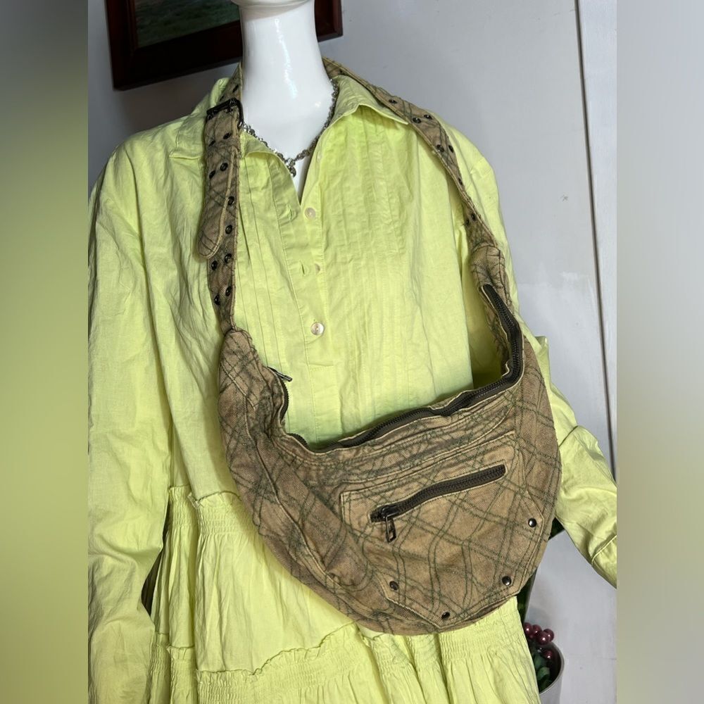 New Urban Outfitters Uo Darci Washed Denim Shoulder Bag - Picture 5 of 6